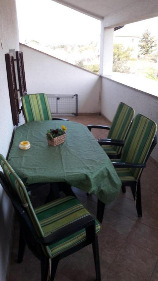 Apartments And Rooms Ana Pomer 217 المظهر الخارجي الصورة